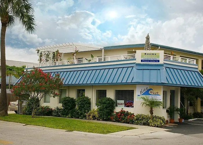 Blue Wave Motel